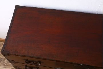 アンティーク家具　最上箪笥(衣装箪笥)　古民具・骨董　前面栗材