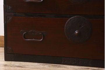 アンティーク家具　最上箪笥(衣装箪笥)　古民具・骨董　前面栗材