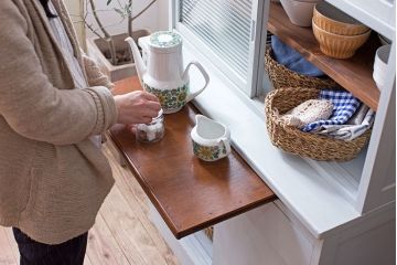 アンティーク家具　カップボード　アンティーク　おしゃれなペイント収納棚(食器棚)