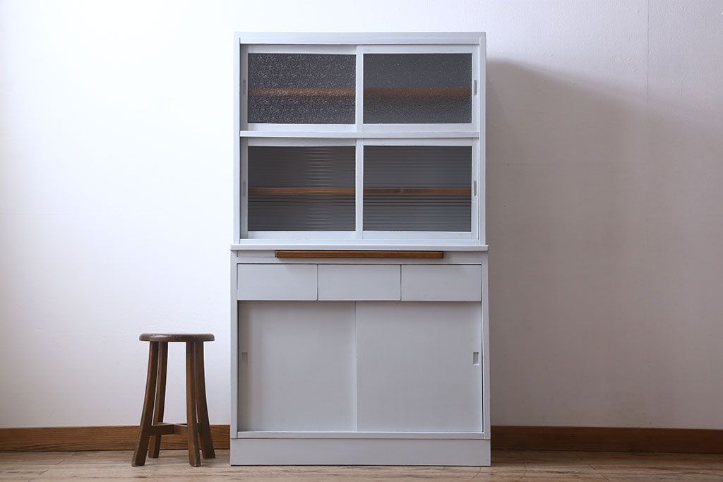 アンティーク家具　カップボード　アンティーク　おしゃれなペイント収納棚(食器棚)