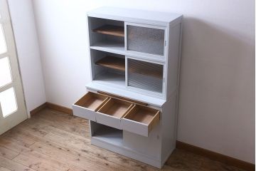 アンティーク家具　カップボード　アンティーク　おしゃれなペイント収納棚(食器棚)