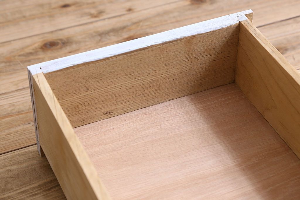 アンティーク家具　カップボード　アンティーク　おしゃれなペイント収納棚(食器棚)