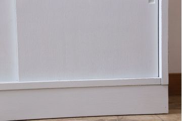 アンティーク家具　カップボード　アンティーク　おしゃれなペイント収納棚(食器棚)