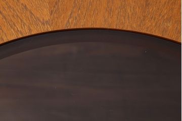 ヴィンテージ家具　北欧ビンテージ　コーヒーテーブル(ラウンドテーブル)おしゃれなガラス入り
