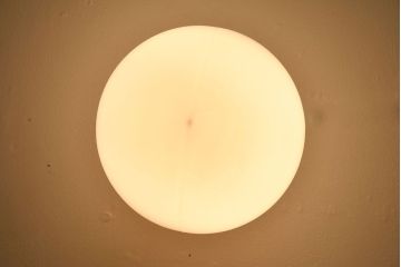 つぼみ型のレトロな壁付け照明(ブラケットライト・天井照明)