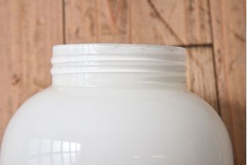 つぼみ型のレトロな壁付け照明(ブラケットライト・天井照明)