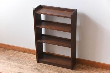 アンティーク家具　アンティーク　ラワン材製　古い木の小ぶりな本棚(飾り棚・ディスプレイラック)