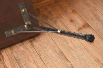 アンティーク家具　古い天板一枚板!シンプルな鉄脚テーブル