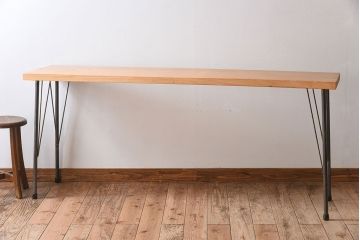 アンティーク家具　古い天板一枚板!檜材製　シンプルな鉄脚テーブル