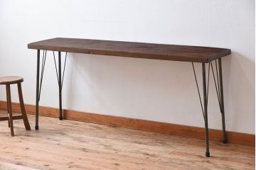 天板一枚板!古材をリメイクしたシンプルな鉄脚テーブル