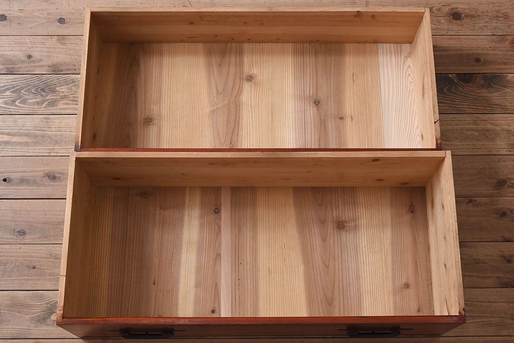 アンティーク家具　古民具・骨董　アンティークの重ね観音衣装箪笥