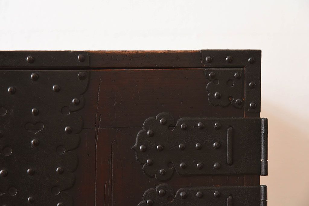 アンティーク家具　古民具・骨董　アンティークの重ね観音衣装箪笥