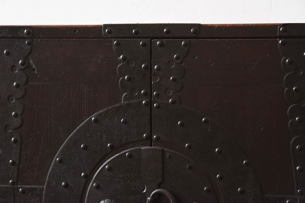 アンティーク家具　古民具・骨董　アンティークの重ね観音衣装箪笥