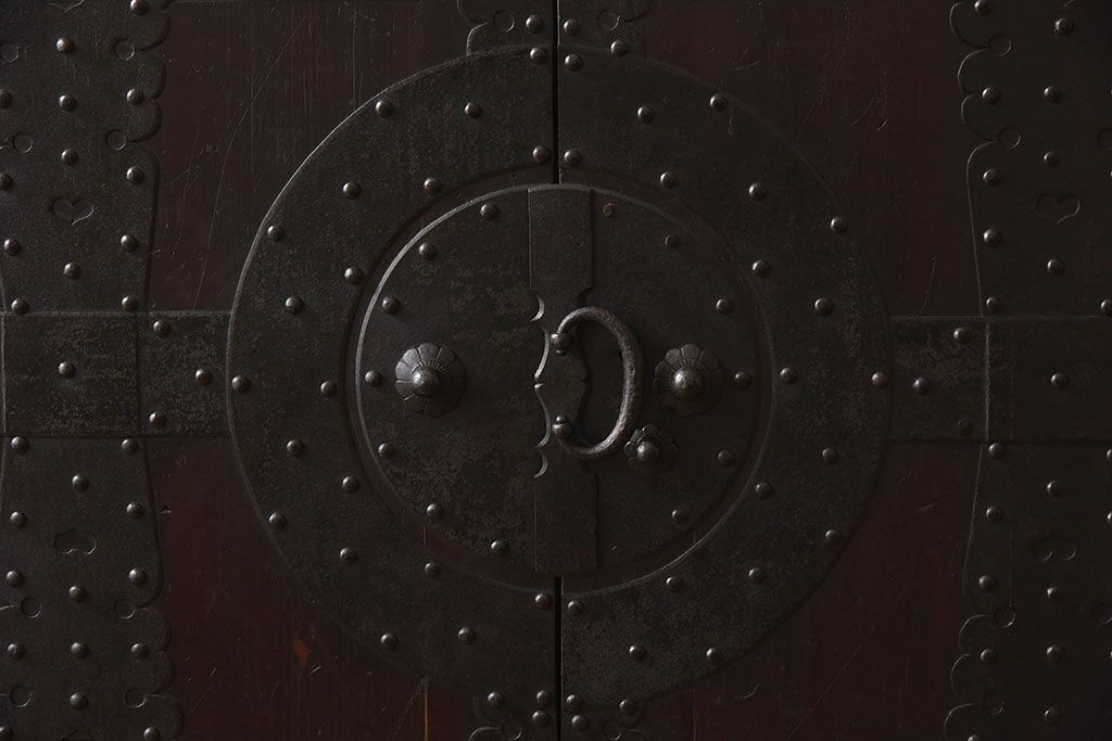 アンティーク家具　古民具・骨董　アンティークの重ね観音衣装箪笥