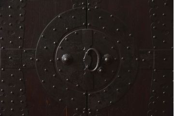 アンティーク家具　古民具・骨董　アンティークの重ね観音衣装箪笥