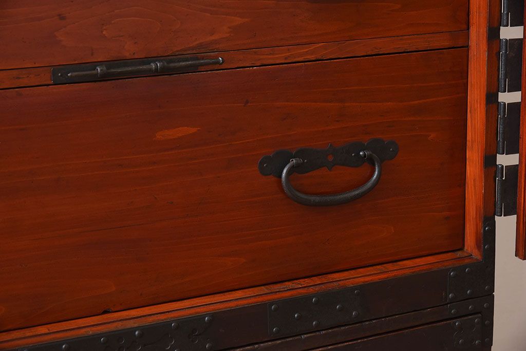 アンティーク家具　古民具・骨董　アンティークの重ね観音衣装箪笥