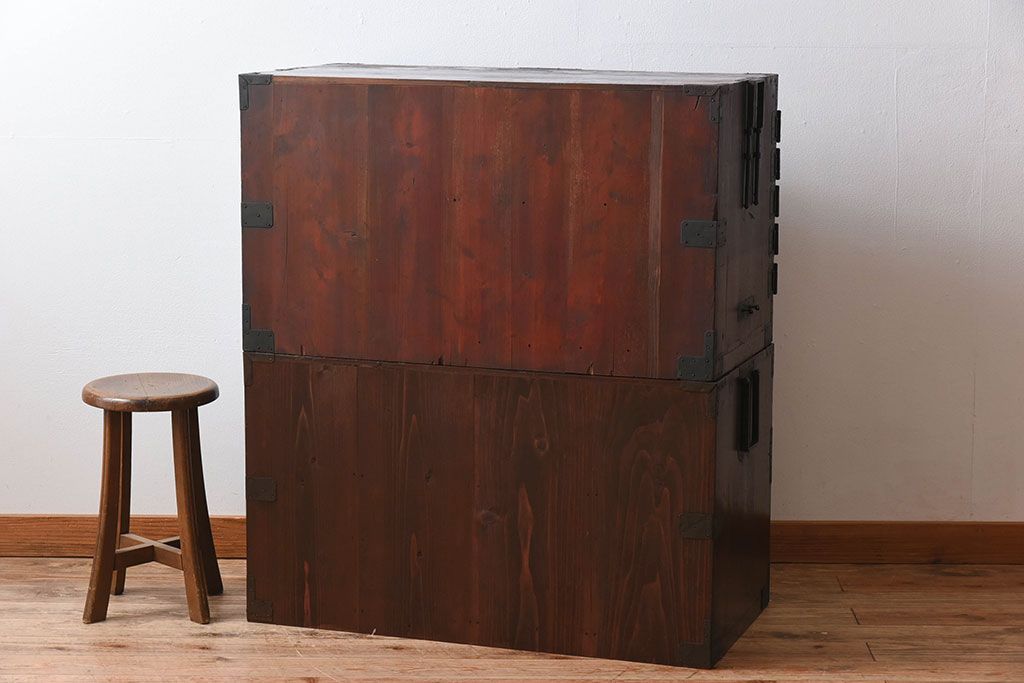 アンティーク家具　古民具・骨董　アンティークの重ね観音衣装箪笥