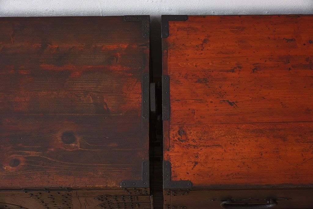 アンティーク家具　古民具・骨董　アンティークの重ね観音衣装箪笥