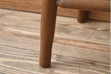 アンティーク雑貨　シンプル　アンティーク　古い木の丸型スツール