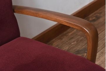 レトロ家具　ナラ材　シンプルでレトロなアンティーク1人掛けアームソファ