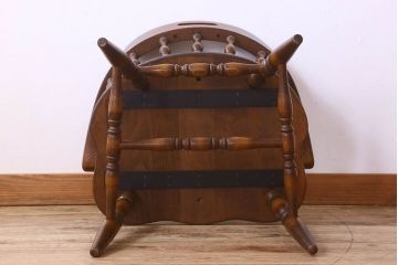 中古　飛騨産業キツツキマーク　穂高シリーズ　キャプテンチェア(1)