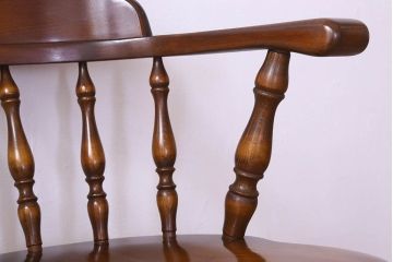 中古　飛騨産業キツツキマーク　穂高シリーズ　キャプテンチェア(2)