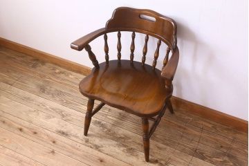 中古　飛騨産業キツツキマーク　穂高シリーズ　キャプテンチェア(3)