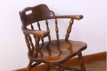 中古　飛騨産業キツツキマーク　穂高シリーズ　キャプテンチェア