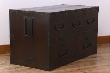 アンティーク家具　古民具・骨董　古い木製のアンティーク時代箪笥ローボード(引き出し)