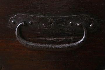 アンティーク家具　古民具・骨董　古い木製のアンティーク時代箪笥ローボード(引き出し)