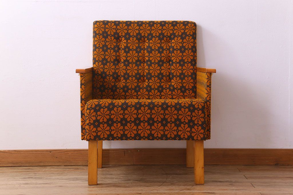 レトロ家具　オランダビンテージ　ブナ材　レトロな花柄のかわいい1人掛けソファ(2)