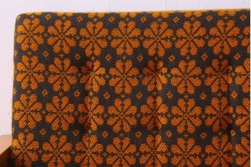 レトロ家具　オランダビンテージ　ブナ材　レトロな花柄のかわいい1人掛けソファ(2)