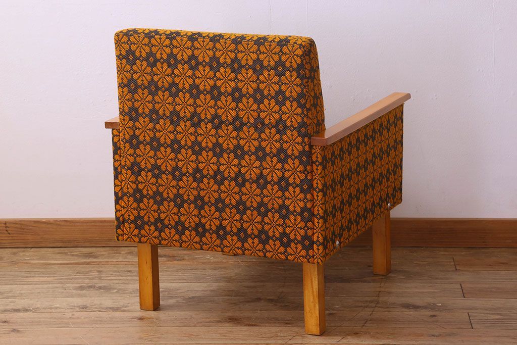 レトロ家具　オランダビンテージ　ブナ材　レトロな花柄のかわいい1人掛けソファ(2)