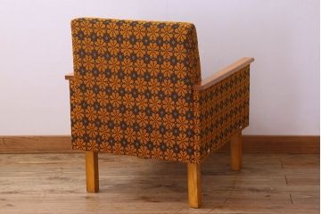 レトロ家具　オランダビンテージ　ブナ材　レトロな花柄のかわいい1人掛けソファ(2)