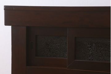 アンティーク家具　古民具・骨董　脚付き!モダンな四尺水屋箪笥サイドボード