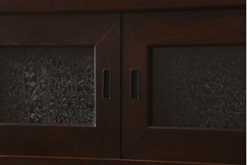 アンティーク家具　古民具・骨董　脚付き!モダンな四尺水屋箪笥サイドボード