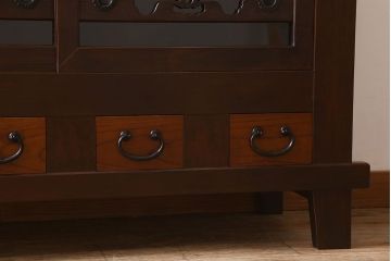 アンティーク家具　古民具・骨董　脚付き!モダンな四尺水屋箪笥サイドボード