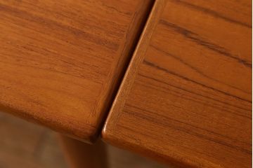 北欧家具　ビンテージ　シンプルなダイニングテーブル(エクステンションテーブル)