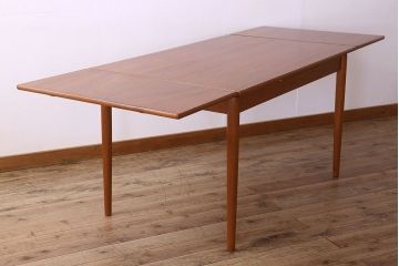 北欧家具　ビンテージ　シンプルなダイニングテーブル(エクステンションテーブル)