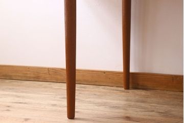 北欧家具　ビンテージ　シンプルなダイニングテーブル(エクステンションテーブル)