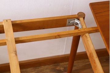 北欧家具　ビンテージ　シンプルなダイニングテーブル(エクステンションテーブル)