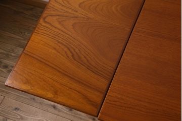 北欧家具　ビンテージ　シンプルなダイニングテーブル(エクステンションテーブル)