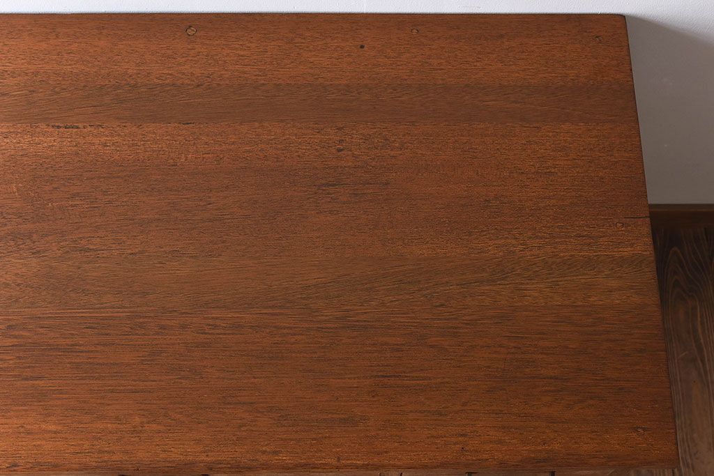 レトロ家具　ラワン材製　シンプル　昭和レトロな古い木の片袖机(2)