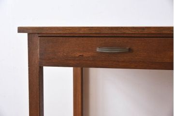 レトロ家具　ラワン材製　シンプル　昭和レトロな古い木の片袖机(2)