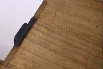 アンティーク家具　ふくら雀金具　明治期　かくしあり!総桐材の上品な帳場箪笥(桐箪笥、桐たんす)