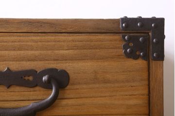 アンティーク家具　ふくら雀金具　明治期　かくしあり!総桐材の上品な帳場箪笥(桐箪笥、桐たんす)