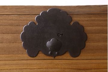 アンティーク家具　ふくら雀金具　明治期　かくしあり!総桐材の上品な帳場箪笥(桐箪笥、桐たんす)