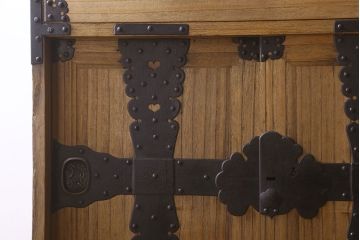 アンティーク家具　ふくら雀金具　明治期　かくしあり!総桐材の上品な帳場箪笥(桐箪笥、桐たんす)