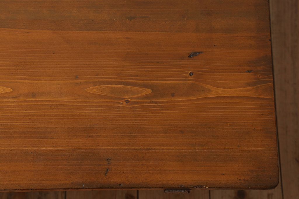 アンティーク家具　古い檜製のシンプルなローテーブル(センターテーブル)