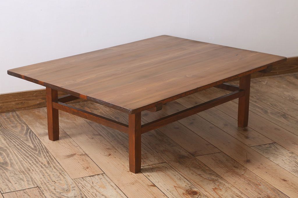 アンティーク家具　古い檜製のシンプルなローテーブル(センターテーブル)